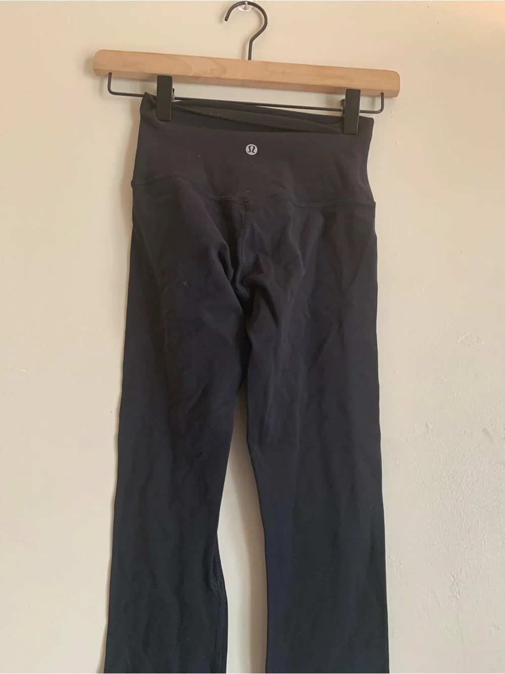 lululemon athletica Black High-Rise Leggings Women Size 2 Bottoms Athletic